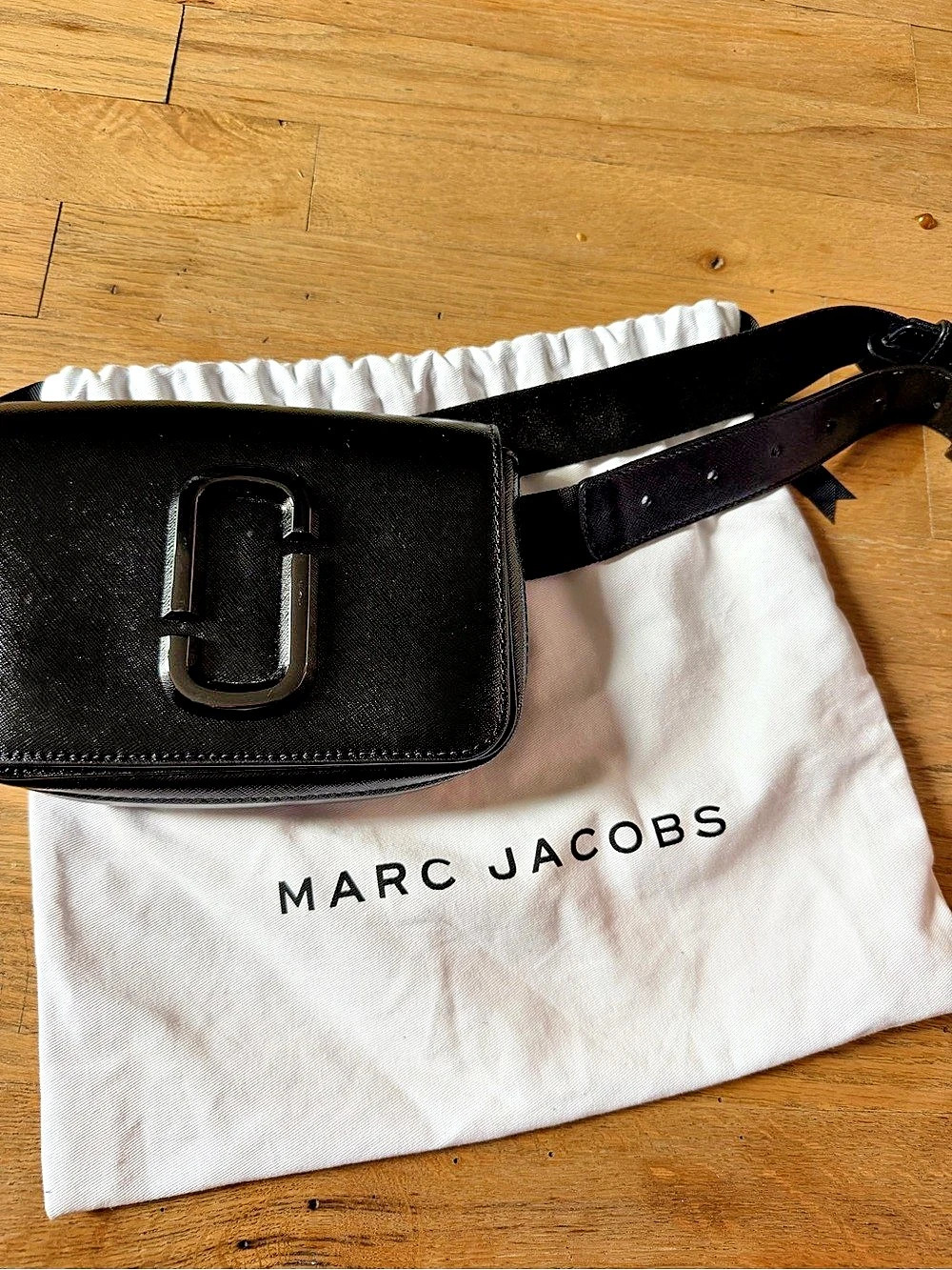 Marc Jacobs The Hip Shot Leather Belt Bag Black - Picture 2 of 5